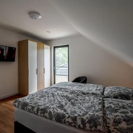 Exklusives Kranichblick Dreschvitz